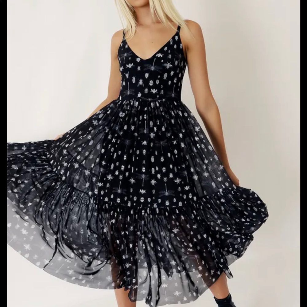 Blackmilk bug out midaxi. Size large EUC